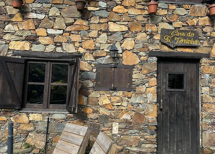 Casa Do Ti Toninho Дом отдыха Коимбра
