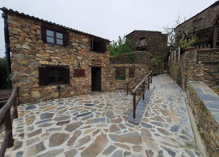 Casa Do Ti Toninho Дом отдыха Коимбра